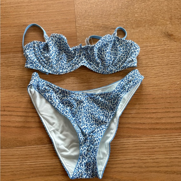 Frankie bikinis set